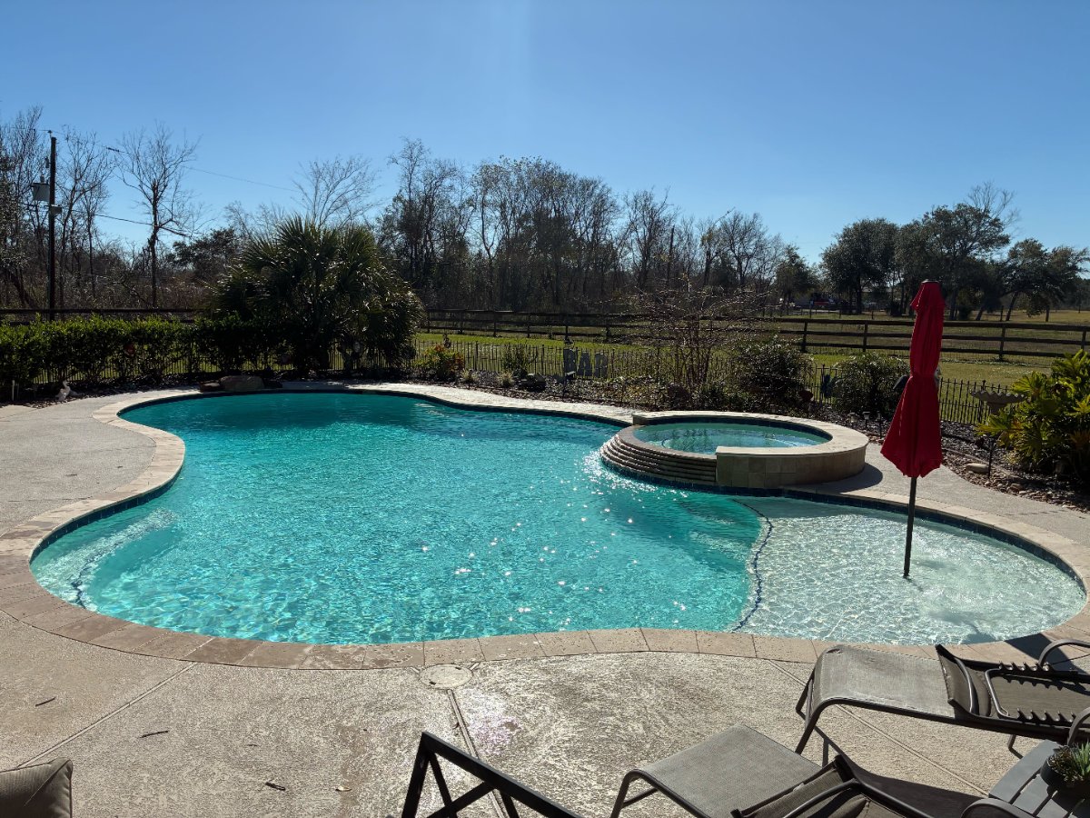 Pool service in Santa Fe